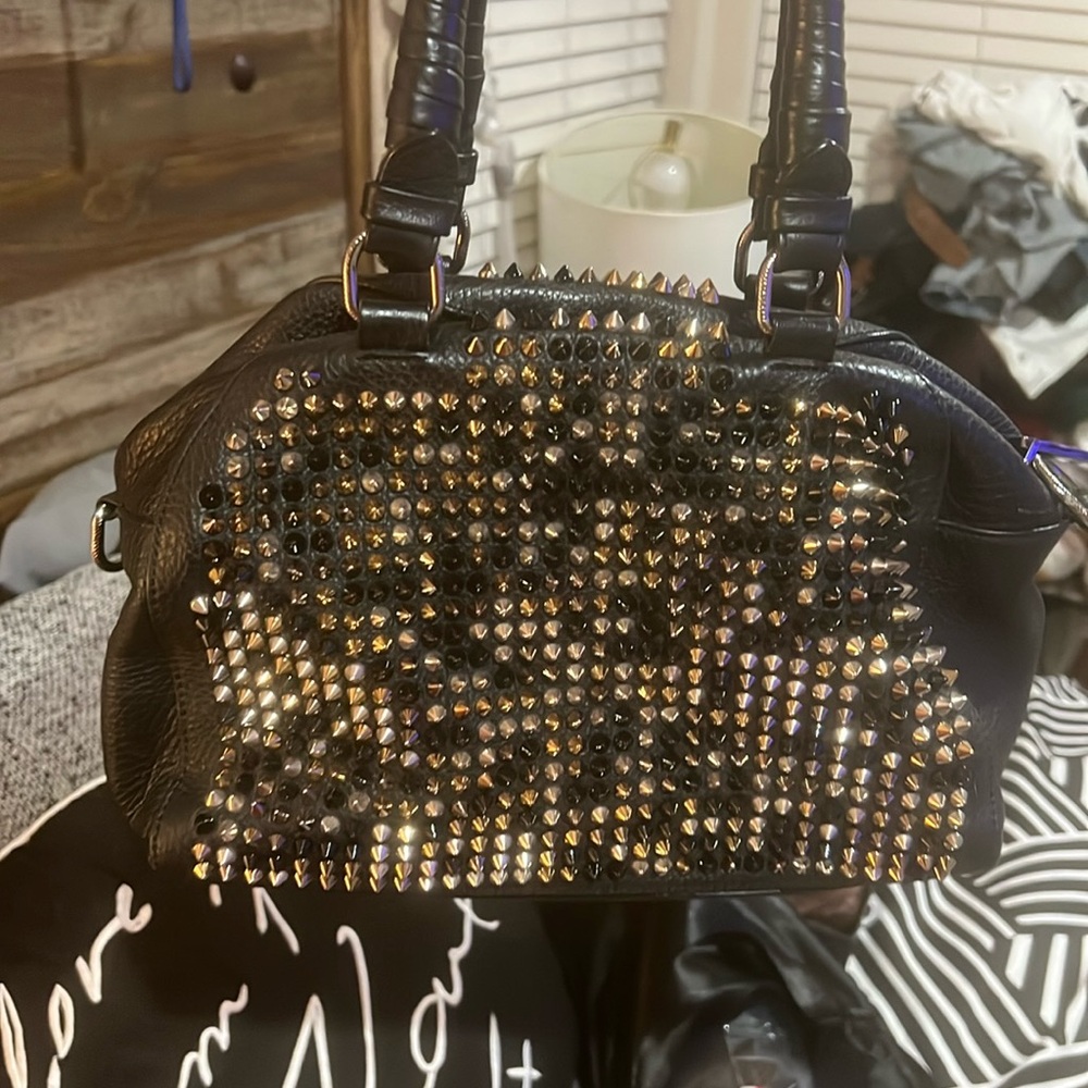 Christian louboutin spike